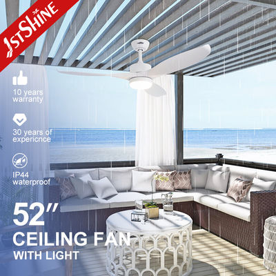 Buon prezzo Ventilatore da soffitto per esterni impermeabile con 3 pale in plastica e luce LED bianca in linea