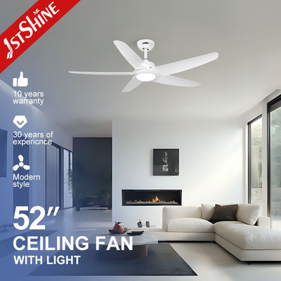 Buon prezzo Ventilatore di soffitto bianco con lampada di plastica 5 risparmio energetico del motore a corrente continua in linea