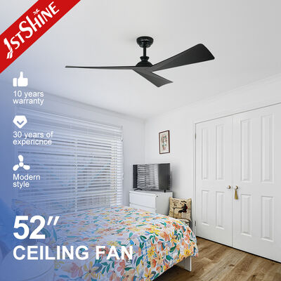 Buon prezzo Ventilatore di soffitto di plastica nera elegante con lame di grano di legno scuro e telecomando in linea